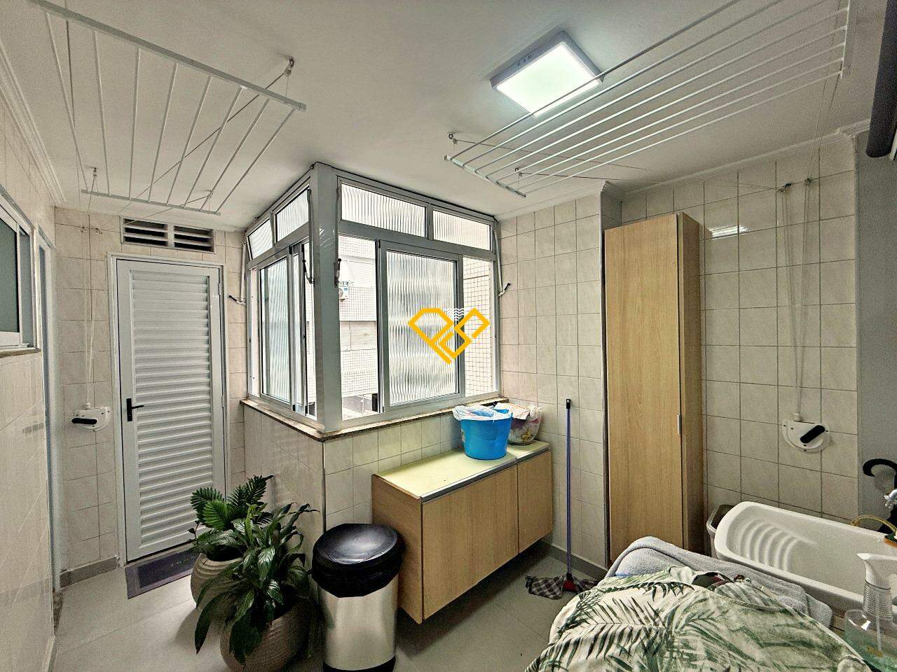 Apartamento à venda no Aparecida: Área de serviço