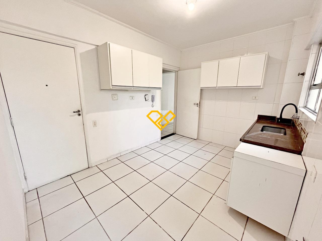 Apartamento à venda no Gonzaga: Cozinha