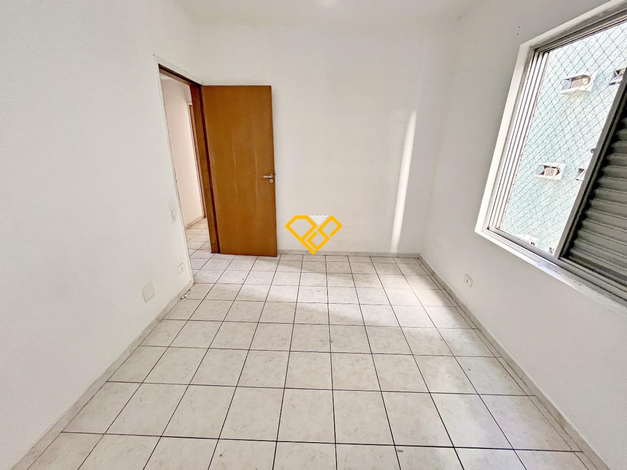 Apartamento à venda no Gonzaga: Dormitório 2