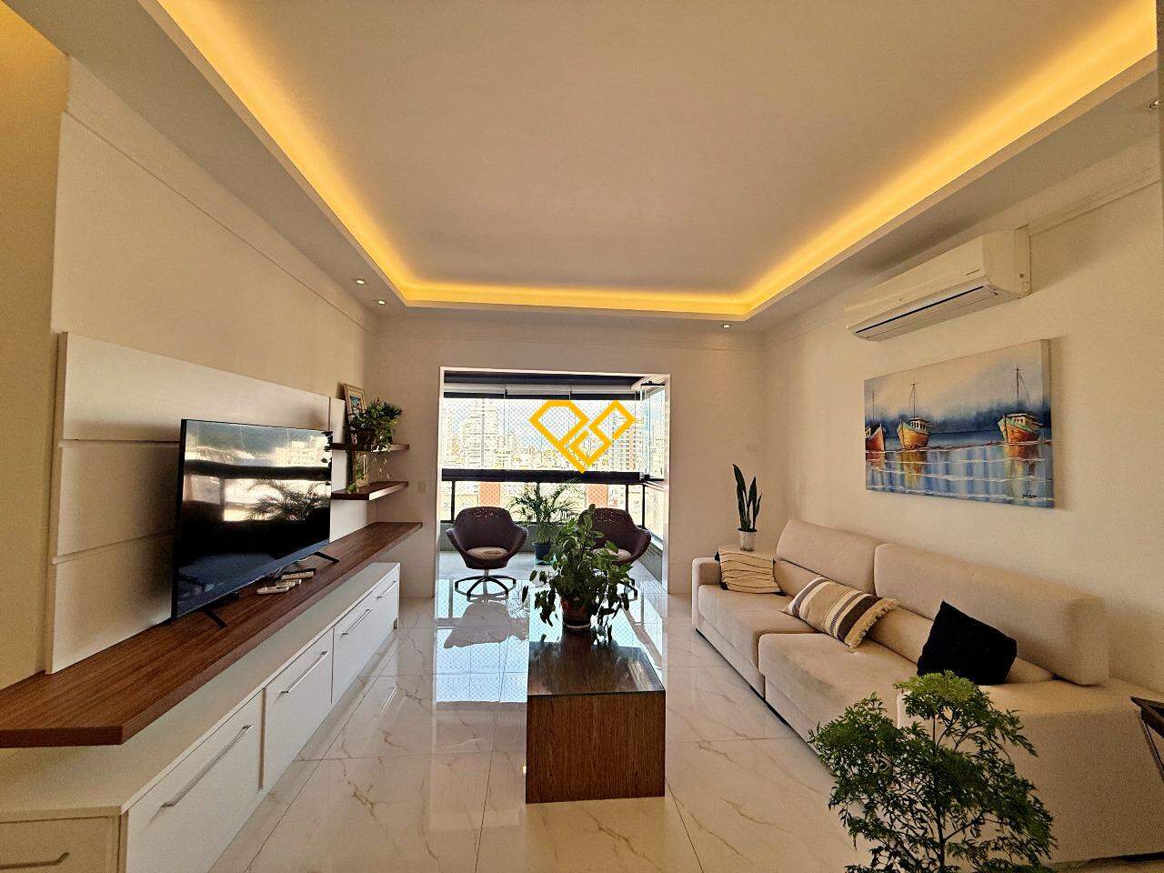 Apartamento à venda no Embaré: 