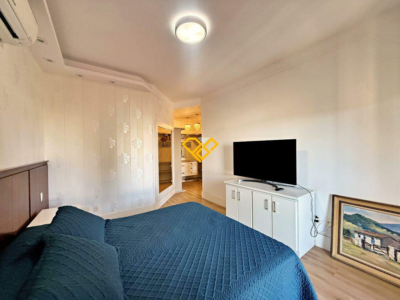 Apartamento à venda no Embaré: Suíte 1 - master