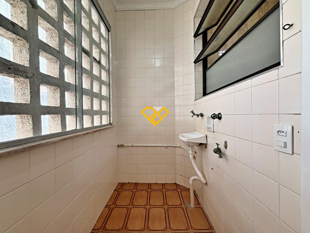 Apartamento à venda no Gonzaga: Área de serviço