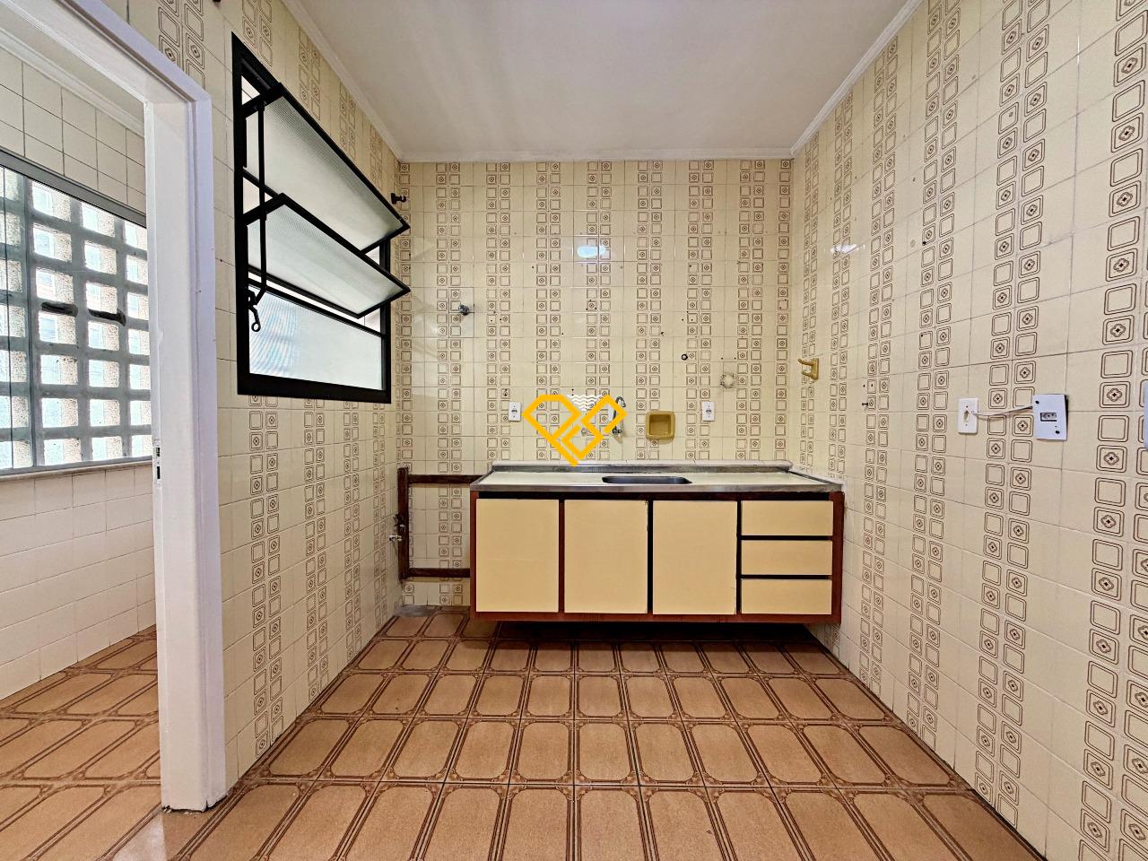 Apartamento à venda no Gonzaga: Cozinha