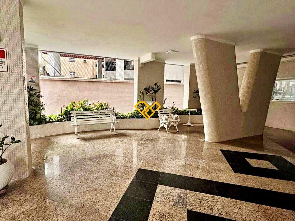 Apartamento à venda no Boqueirão: Hall social do condomínio