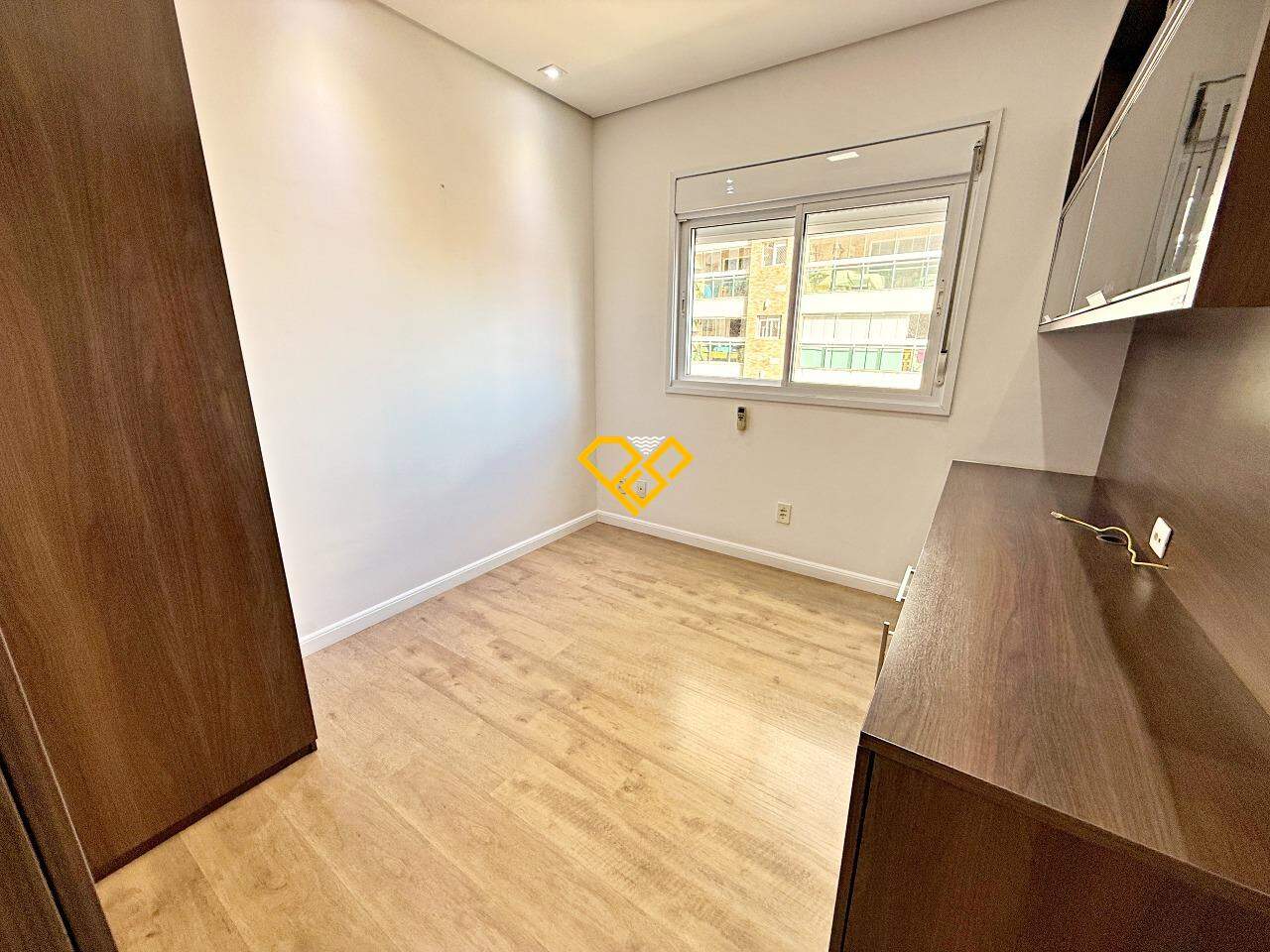 Apartamento para aluguel no Ponta da Praia: Dormitório 3