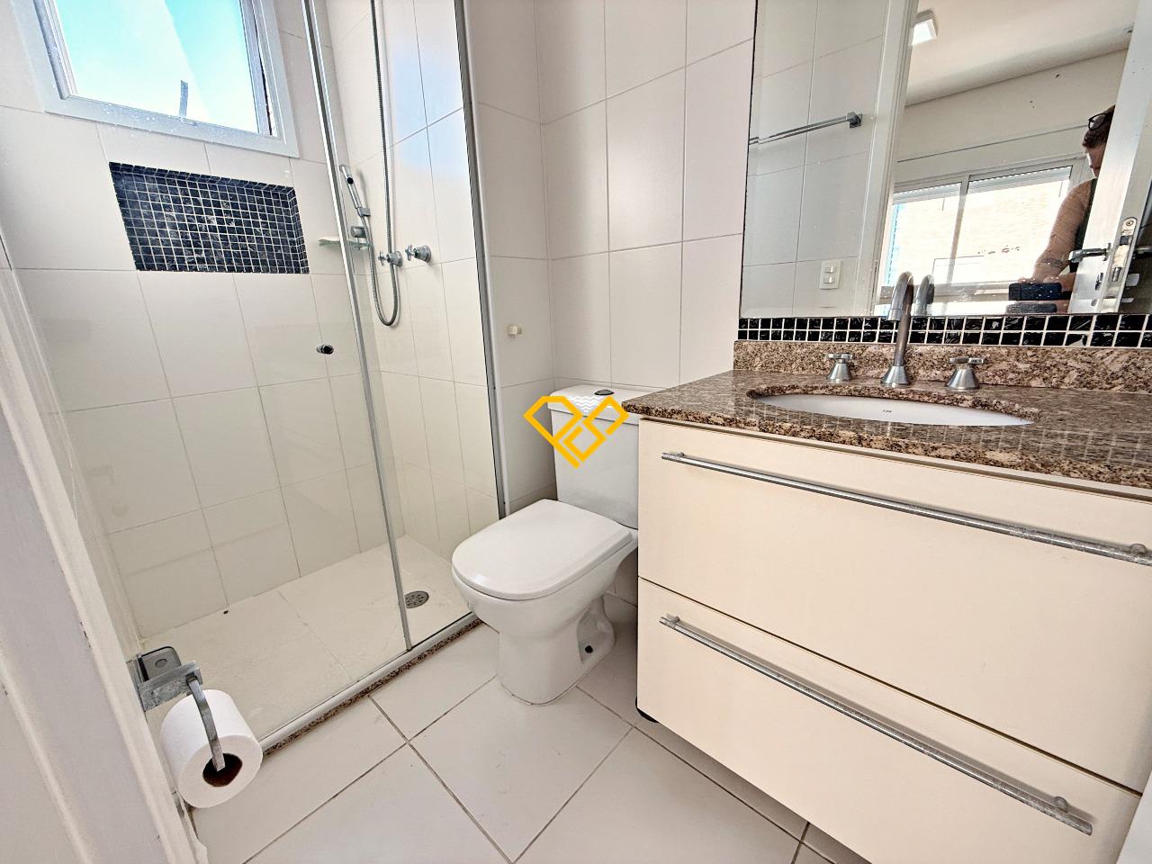 Apartamento para aluguel no Ponta da Praia: Wc suíte