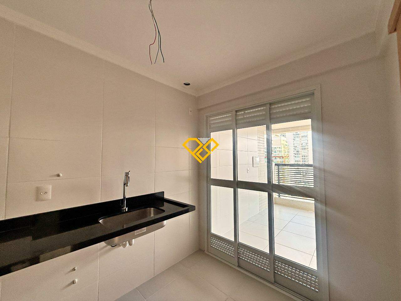 Apartamento à venda no Gonzaga: Cozinha