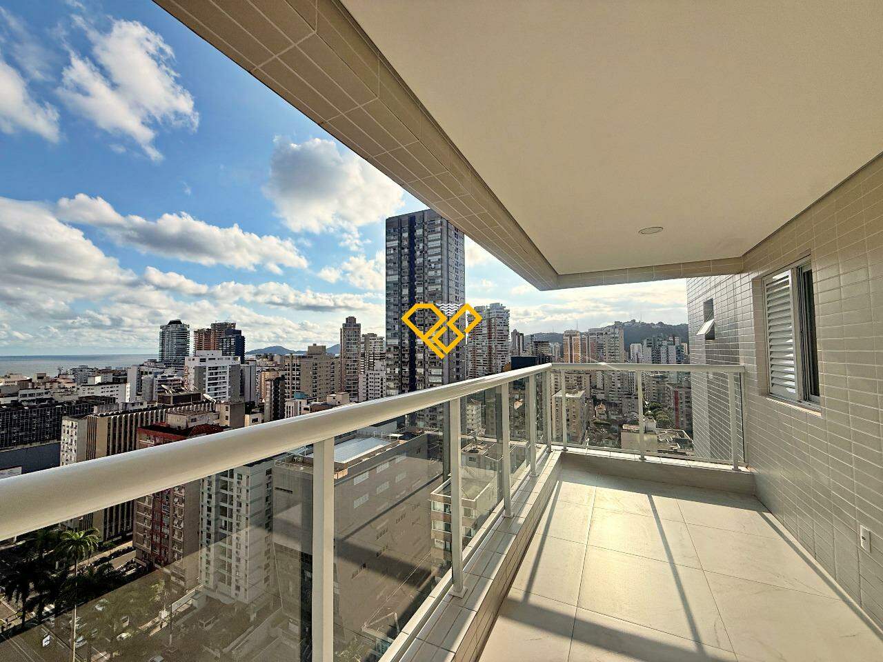 Apartamento à venda no Gonzaga: Varanda