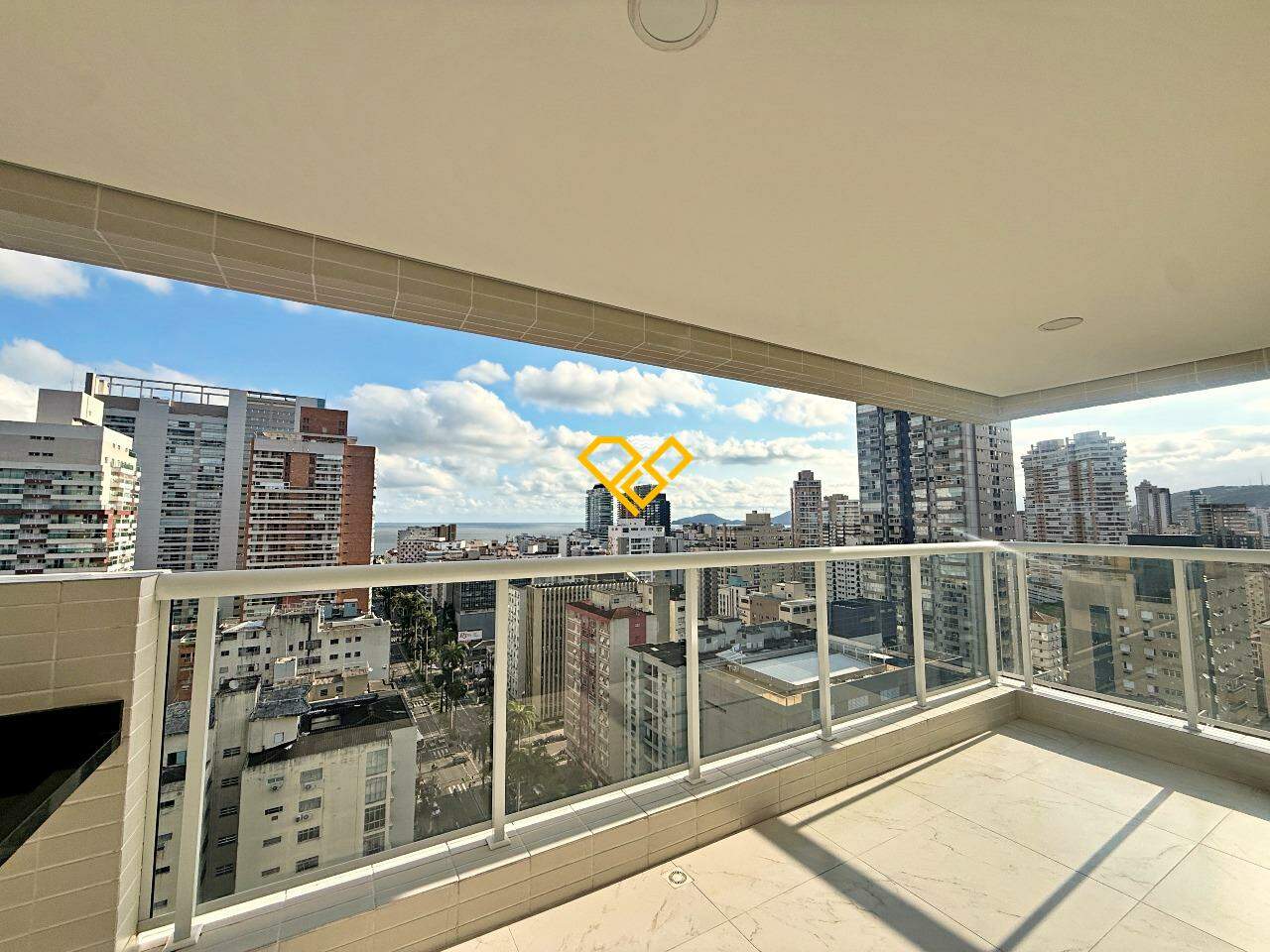 Apartamento à venda no Gonzaga: Varanda