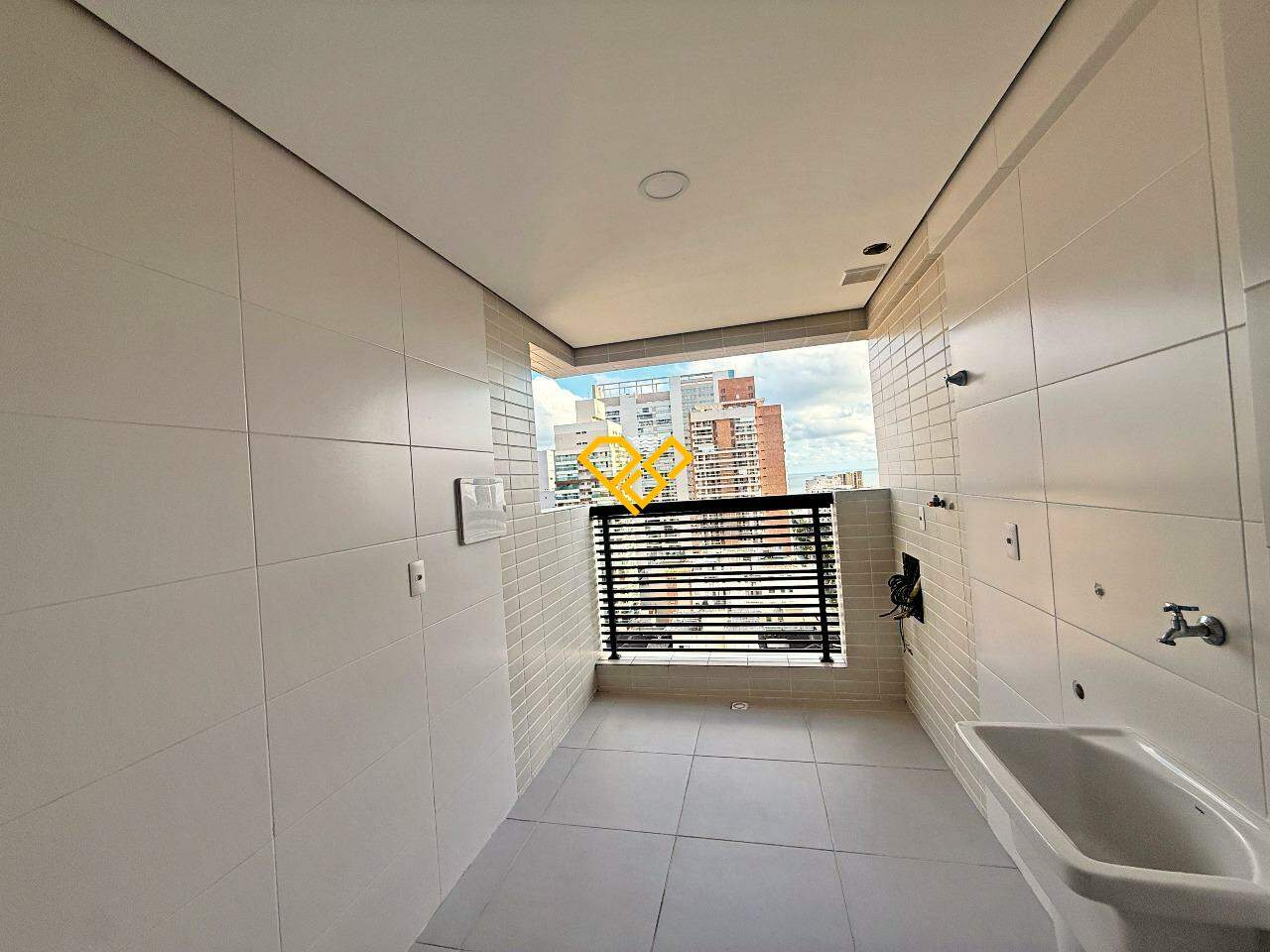 Apartamento à venda no Gonzaga: Área de serviço