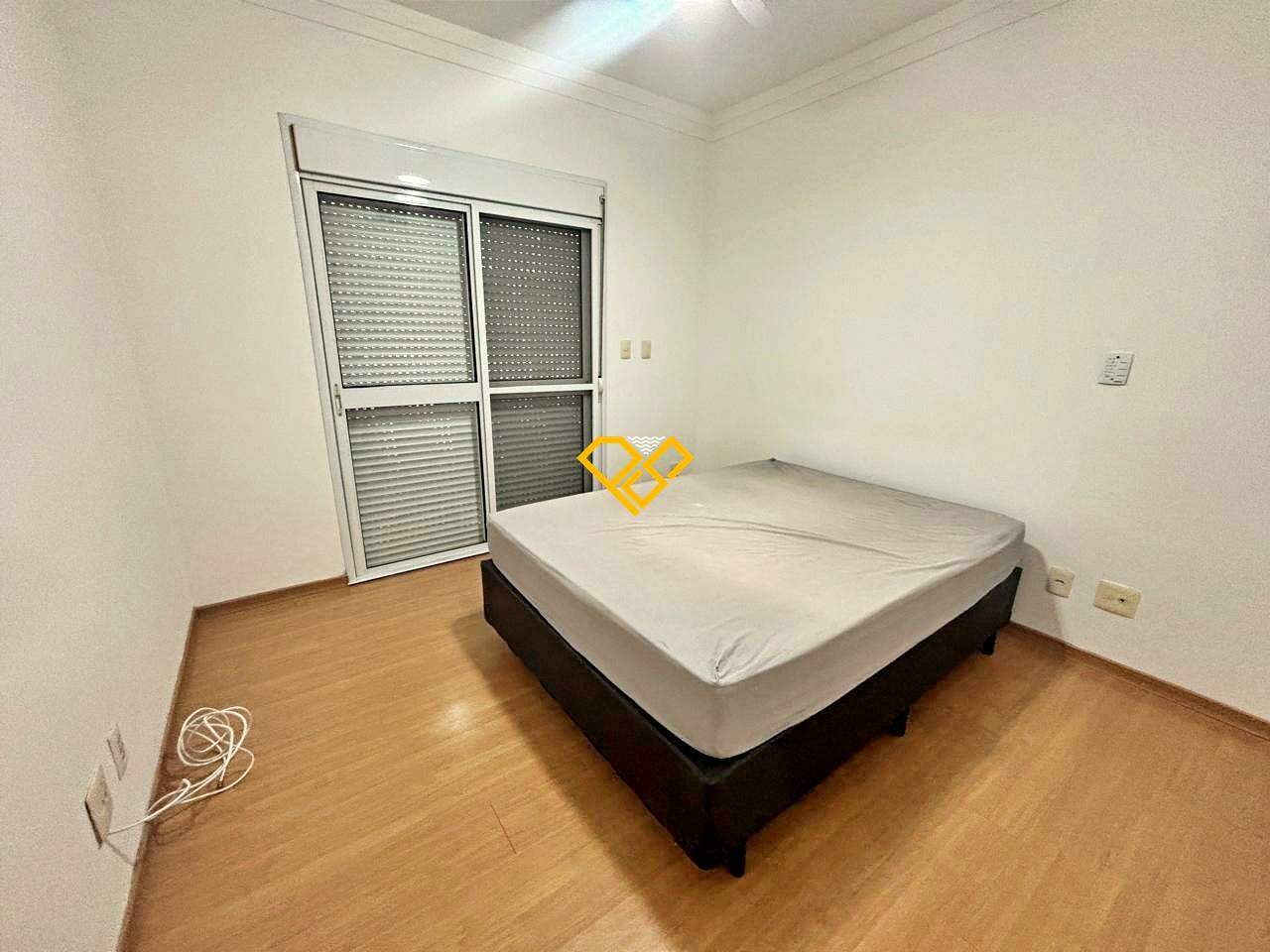 Apartamento à venda no Embaré: Suíte 1