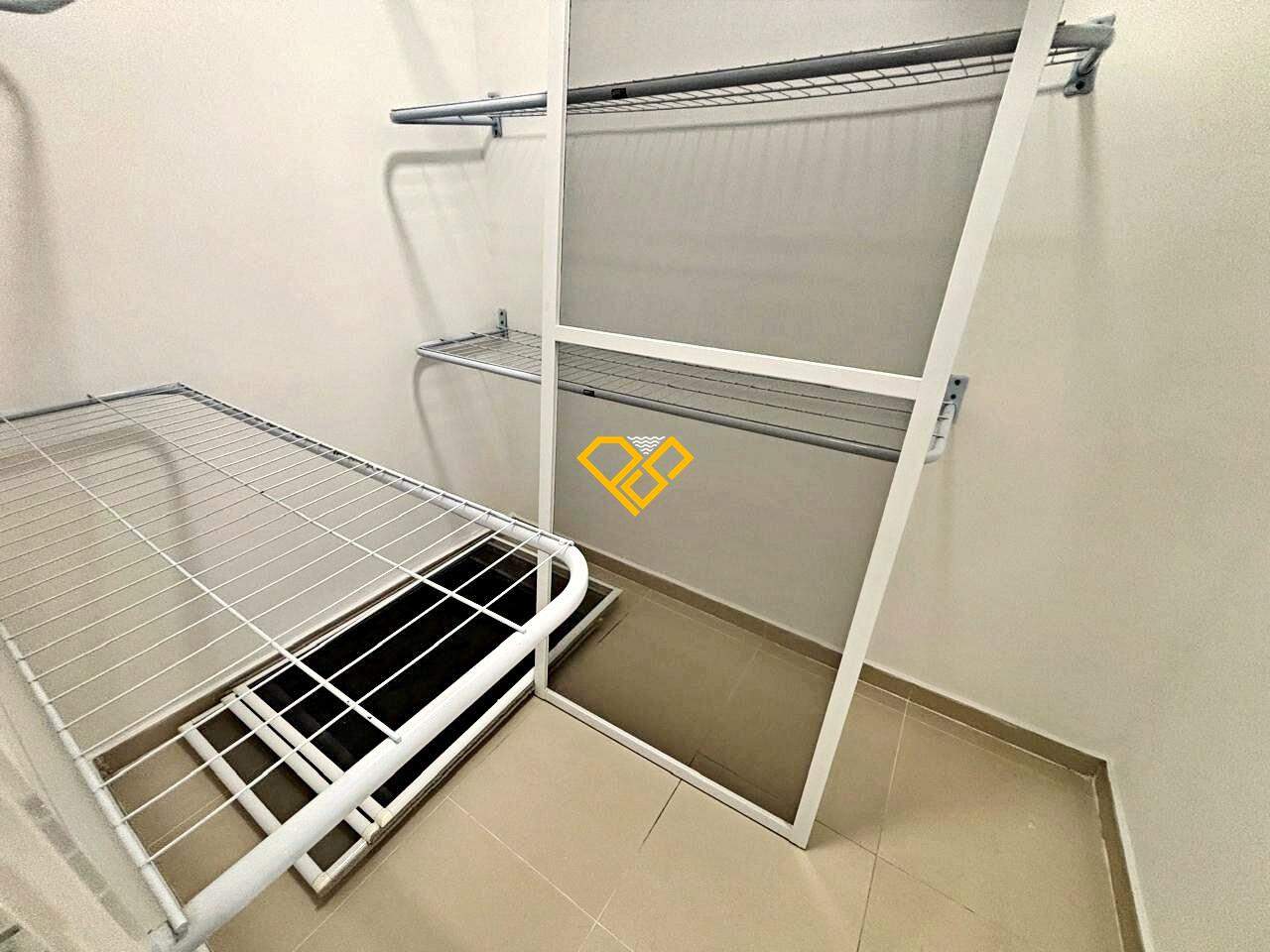 Apartamento à venda no Embaré: 