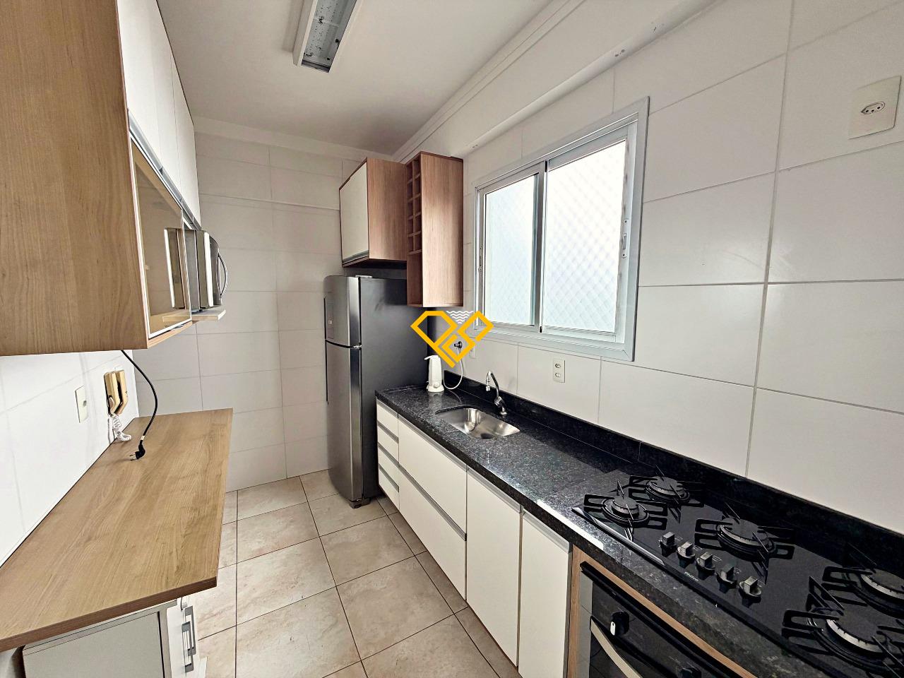 Apartamento para aluguel no Macuco: Cozinha