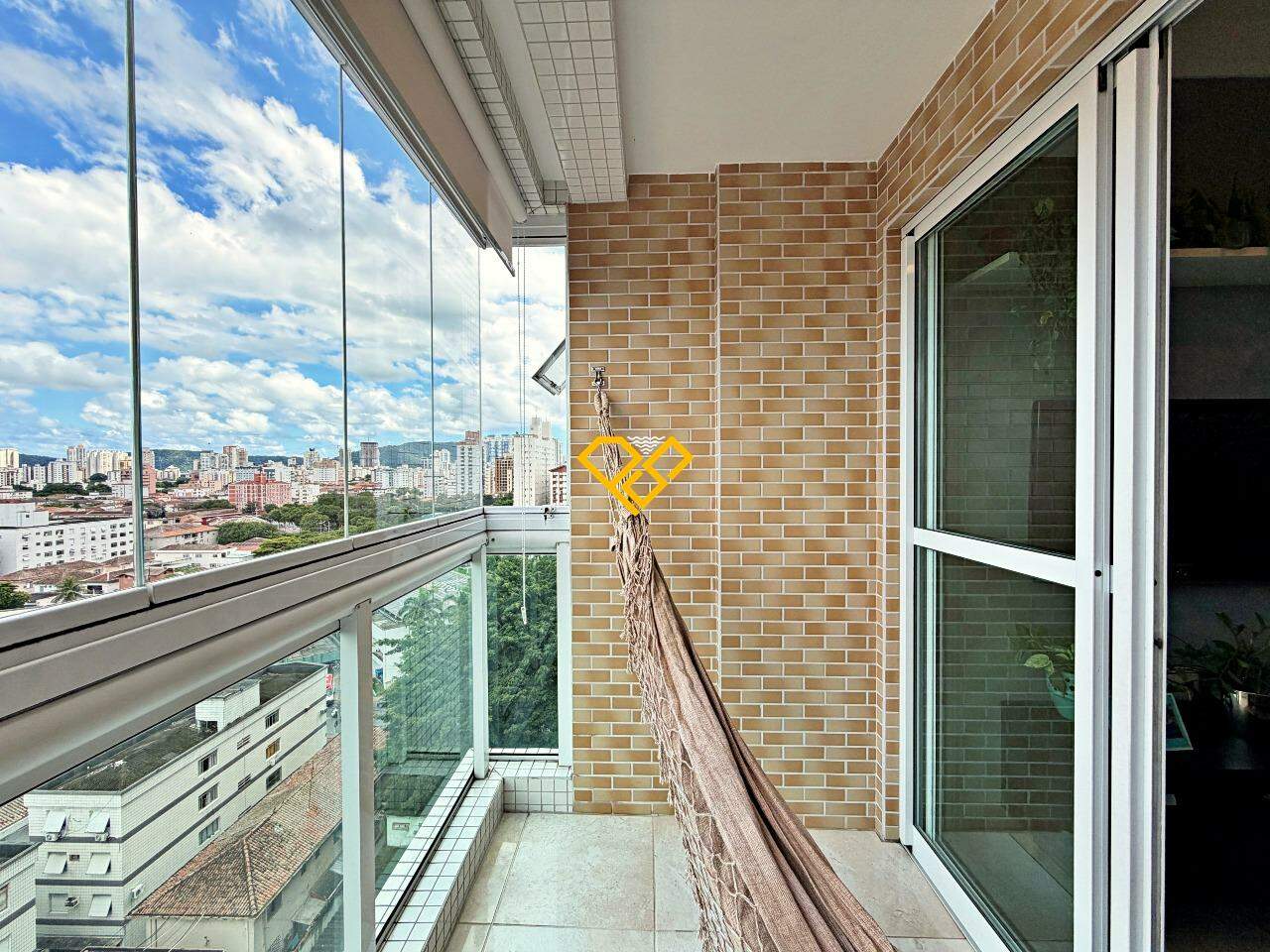 Apartamento à venda no Macuco: Varanda