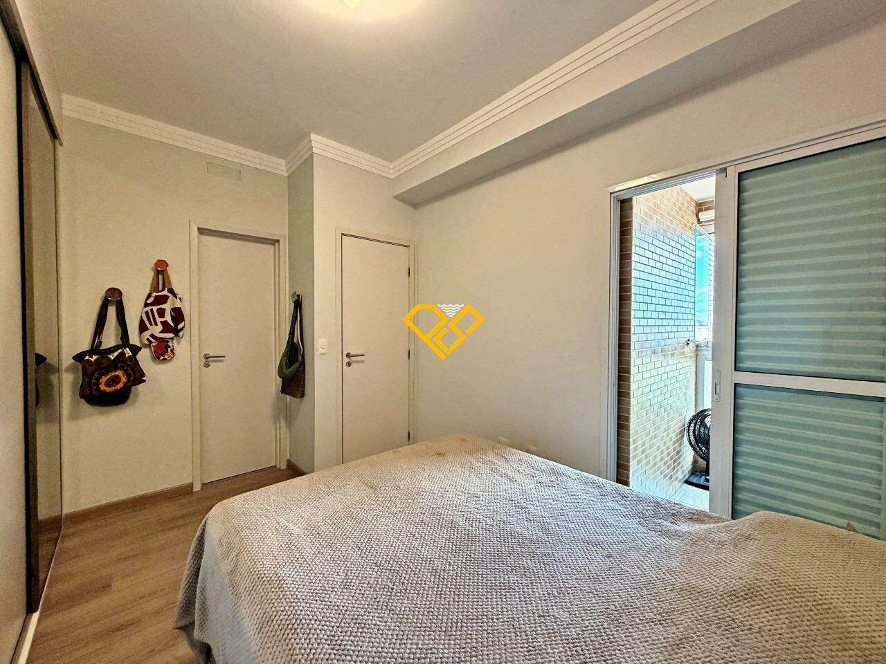Apartamento à venda no Macuco: Dormitório 1 - suíte