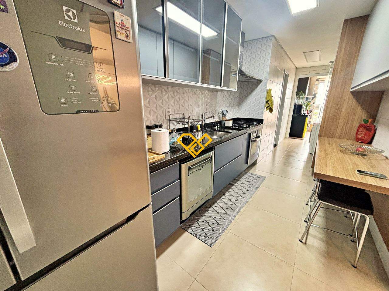 Apartamento à venda no Embaré: Cozinha