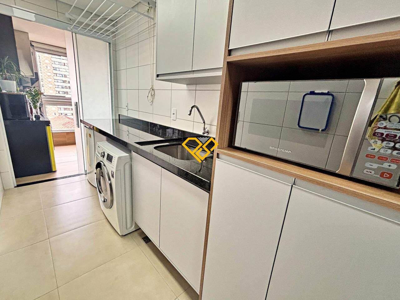 Apartamento à venda no Embaré: Cozinha