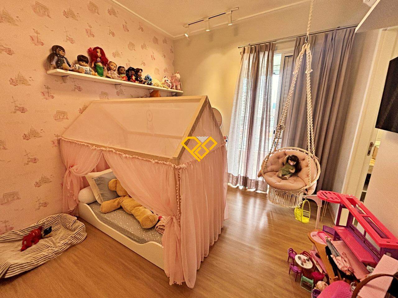 Apartamento à venda no Embaré: Dormitório 3 - suíte