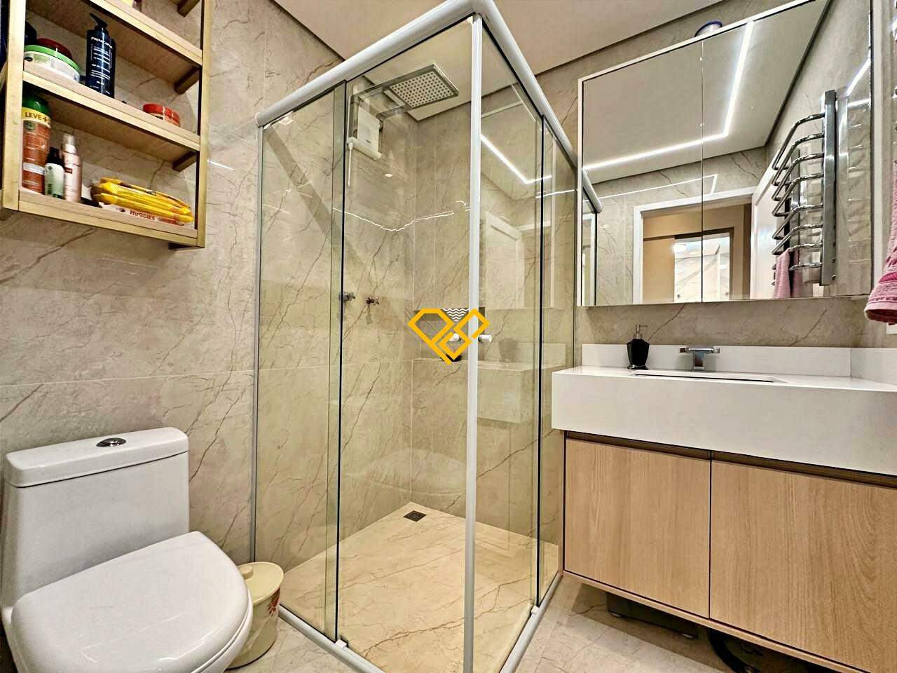 Apartamento à venda no Gonzaga: Wc social
