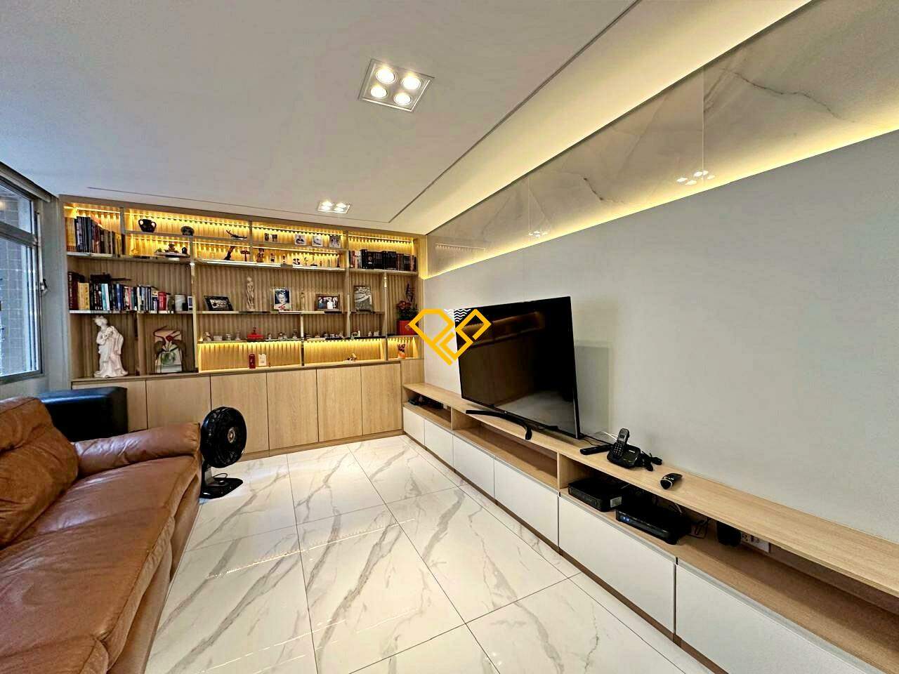 Apartamento à venda no Gonzaga: Sala