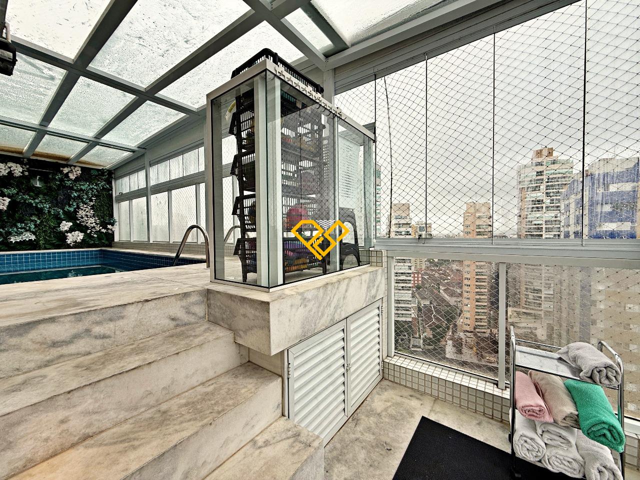 Garden à venda no Boqueirão: Piscina