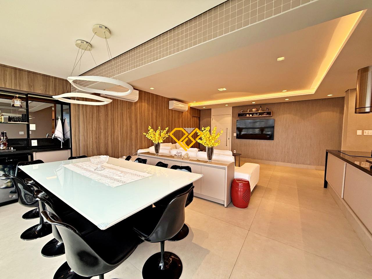 Garden à venda no Boqueirão: Sala e varanda