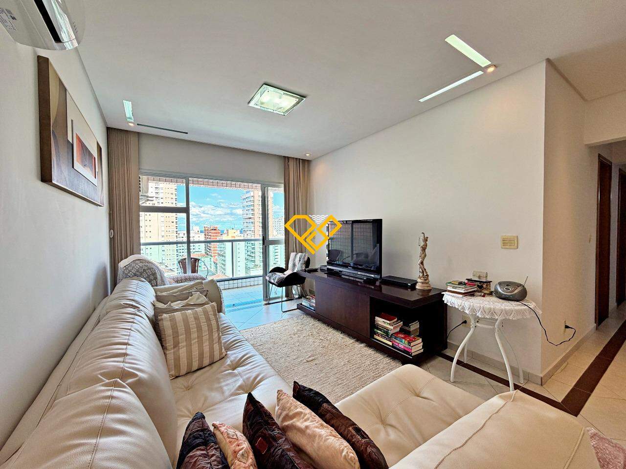 Apartamento à venda no Embaré: Sala