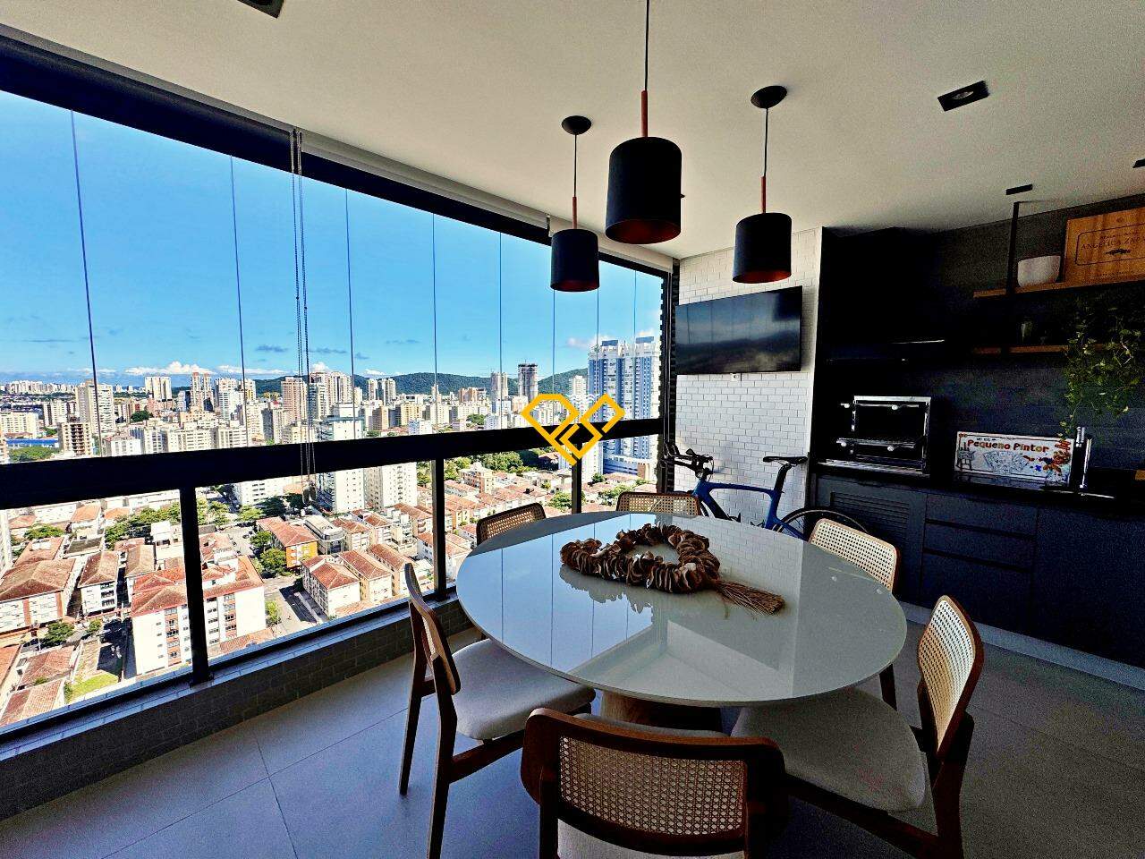 Apartamento à venda no Aparecida: Varanda