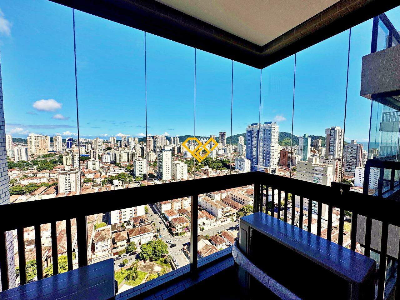 Apartamento à venda no Aparecida: Varanda