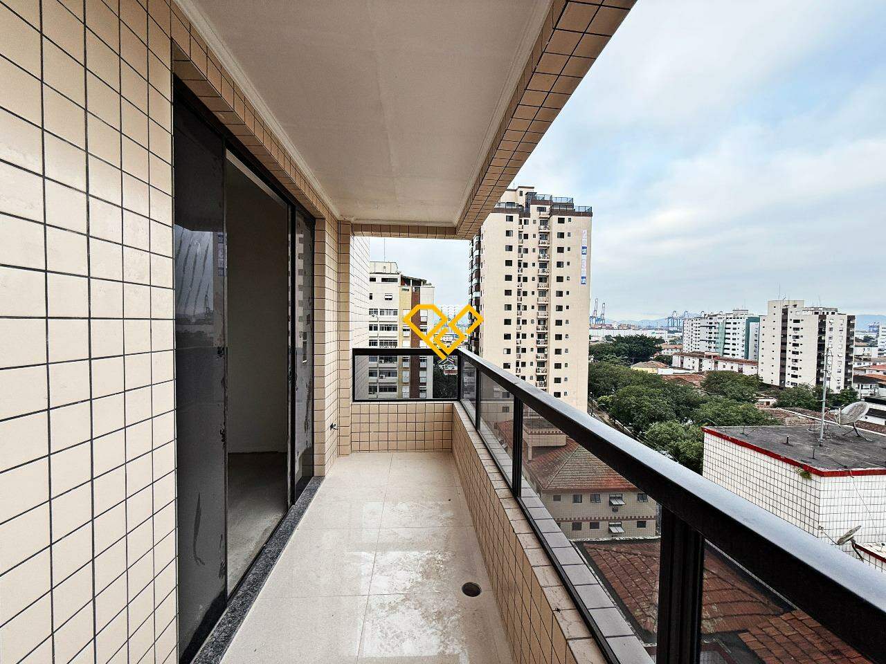 Apartamento à venda no Embaré: 