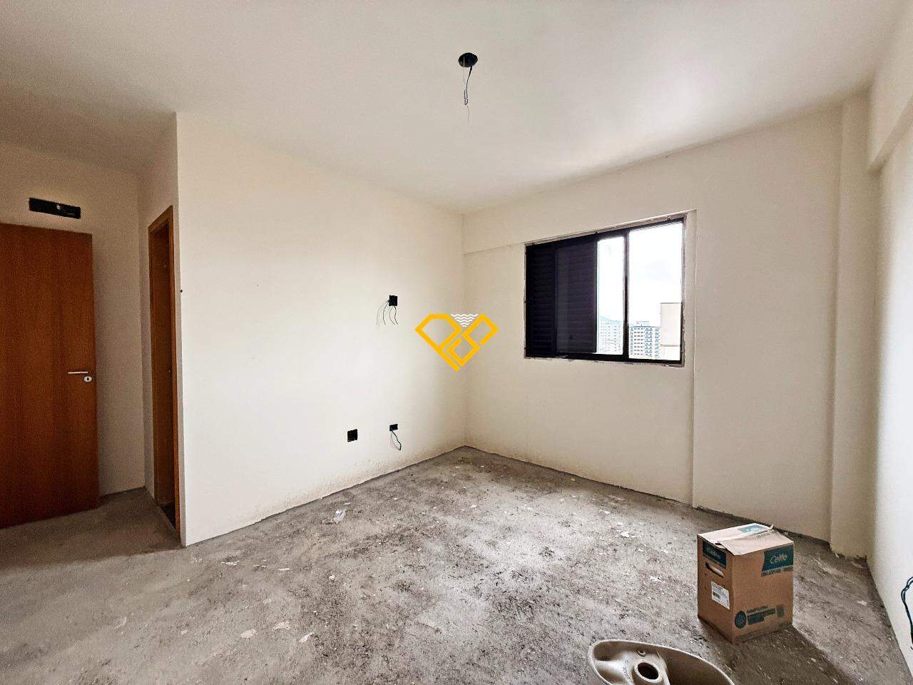 Apartamento à venda no Embaré: dormitório 1 - suite