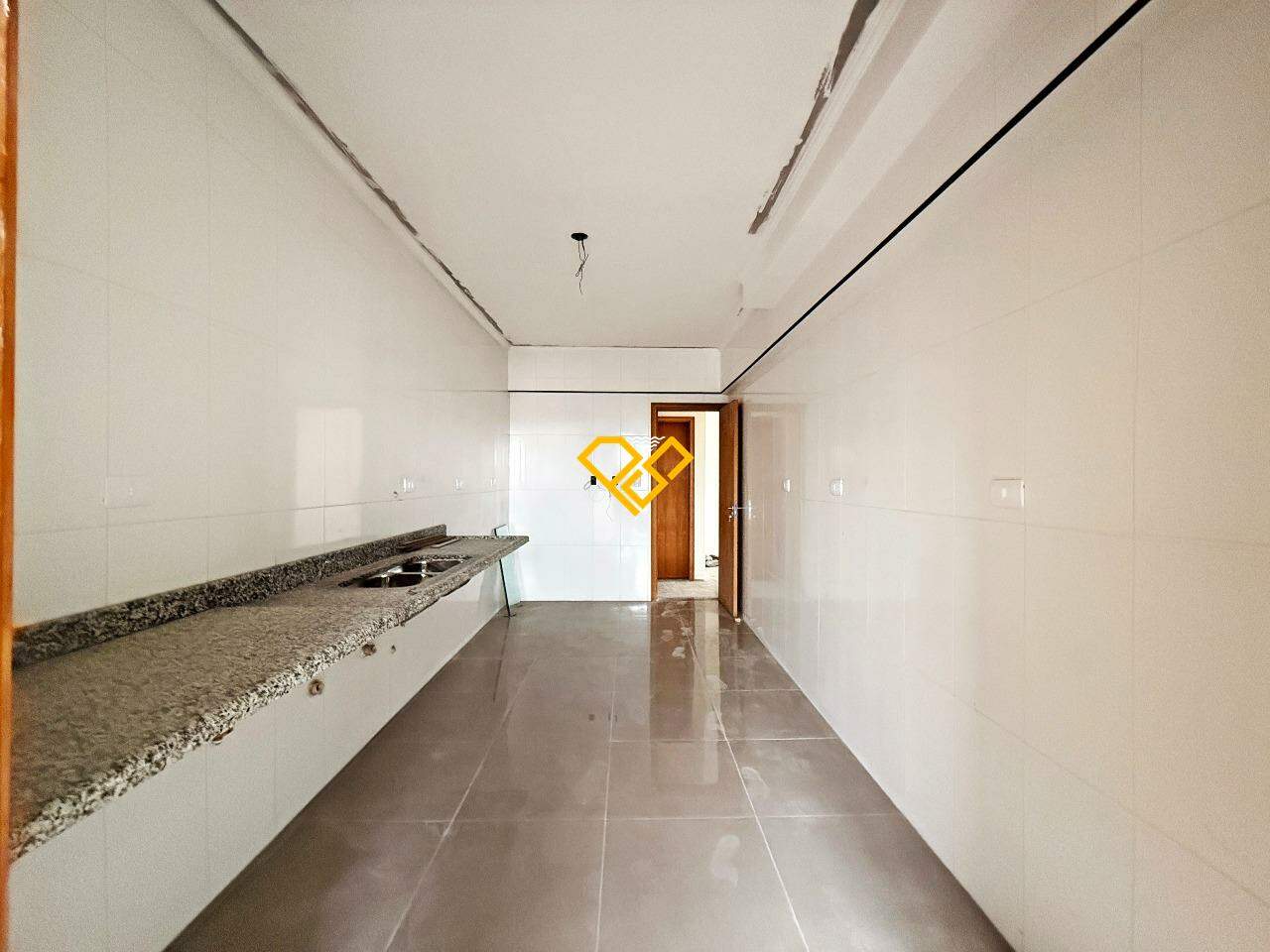 Apartamento à venda no Embaré: cozinha