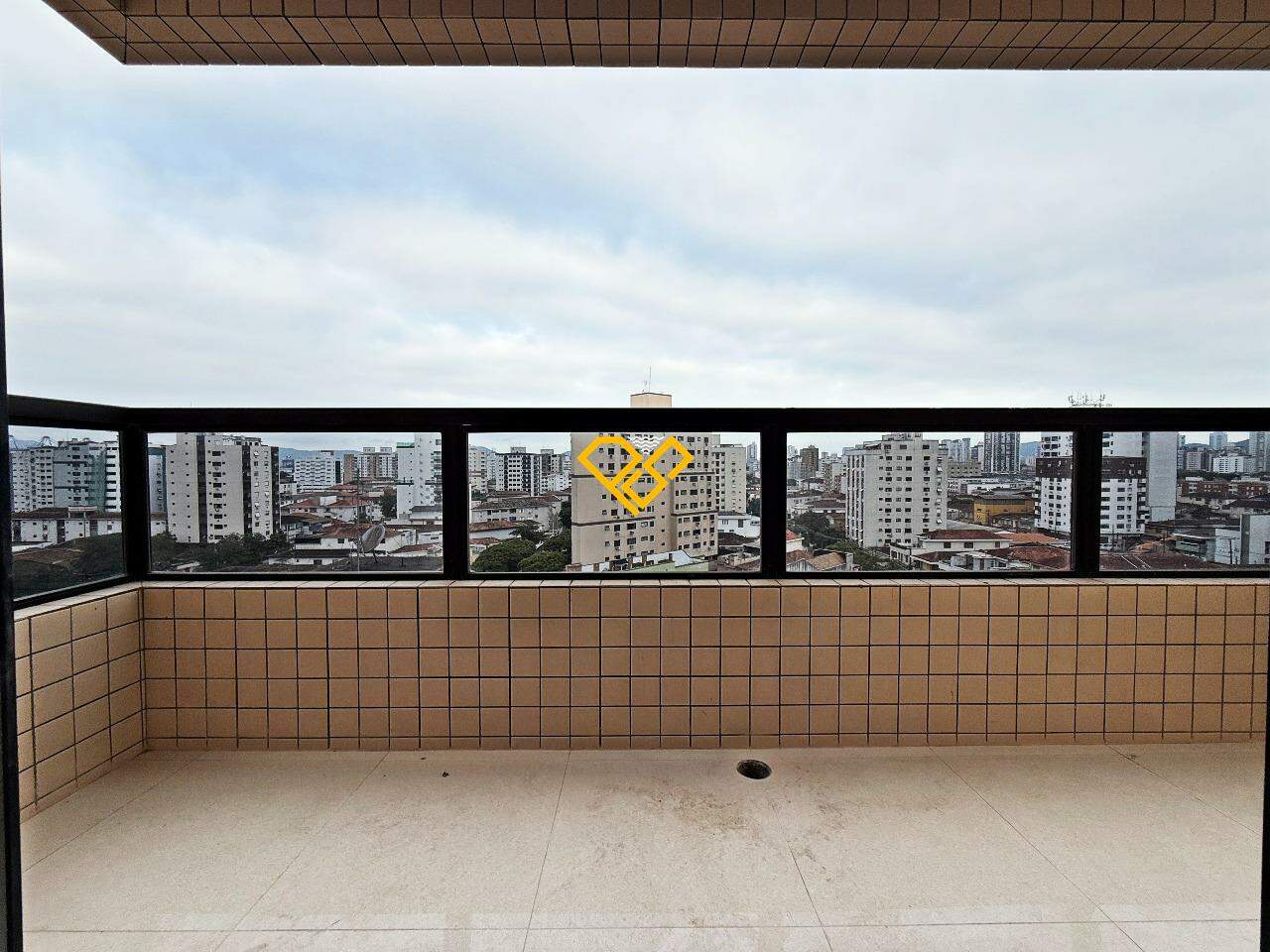 Apartamento à venda no Embaré: 