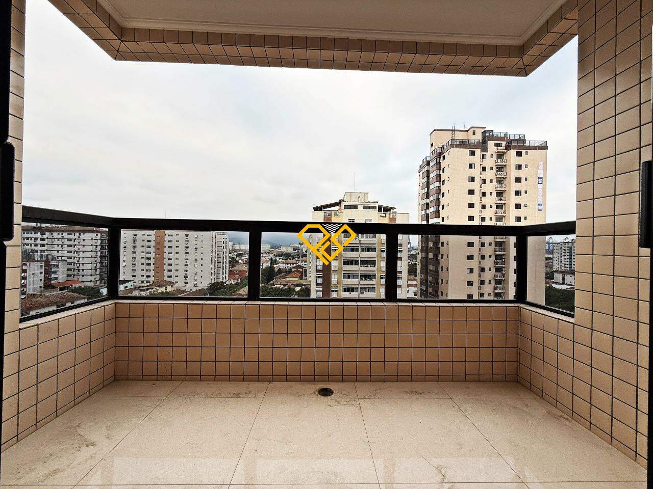 Apartamento à venda no Embaré: varanda