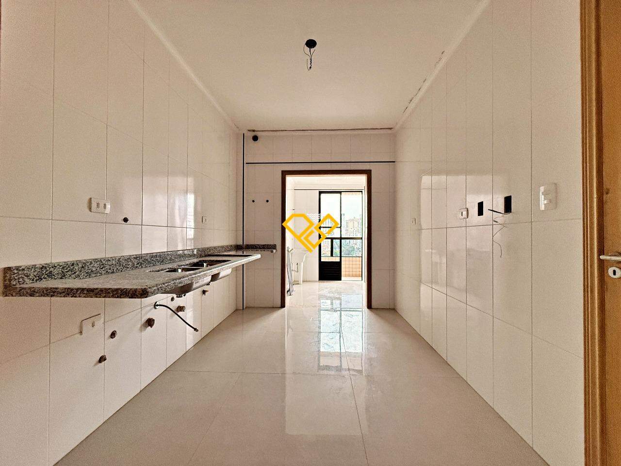 Apartamento à venda no Embaré: Cozinha