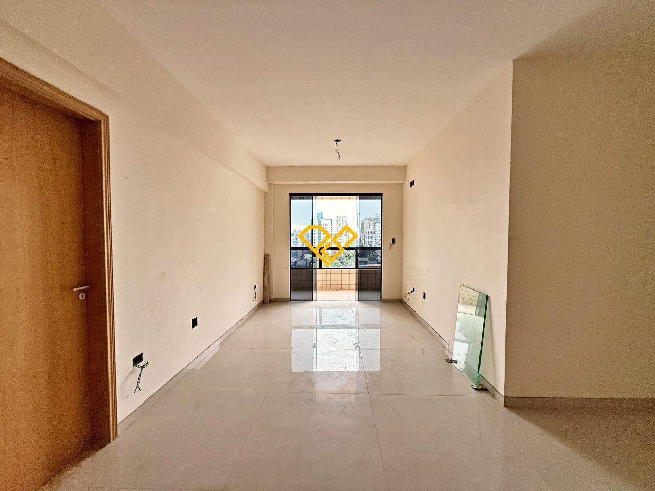 Apartamento à venda no Embaré: Sala