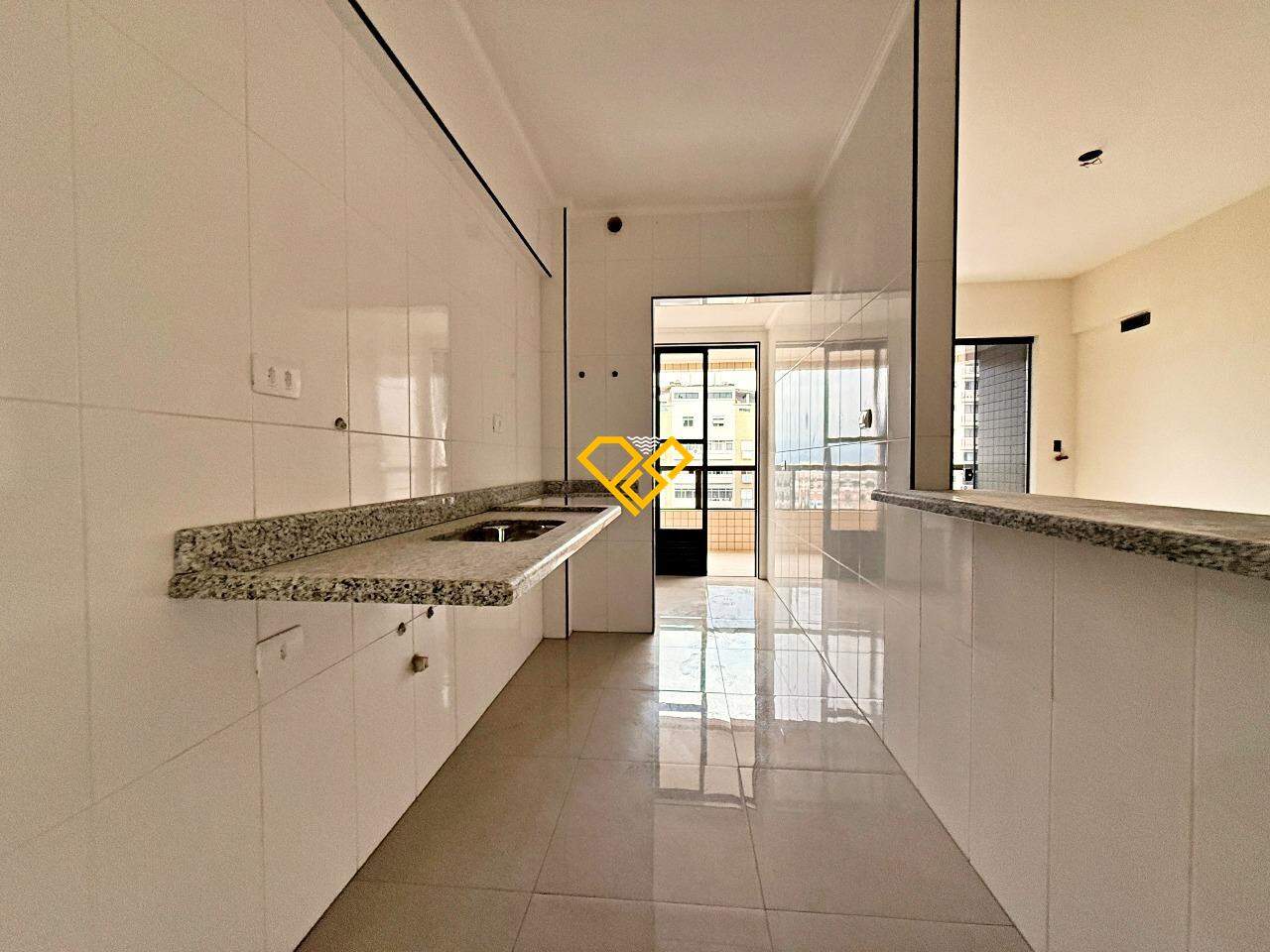 Apartamento à venda no Embaré: Cozinha