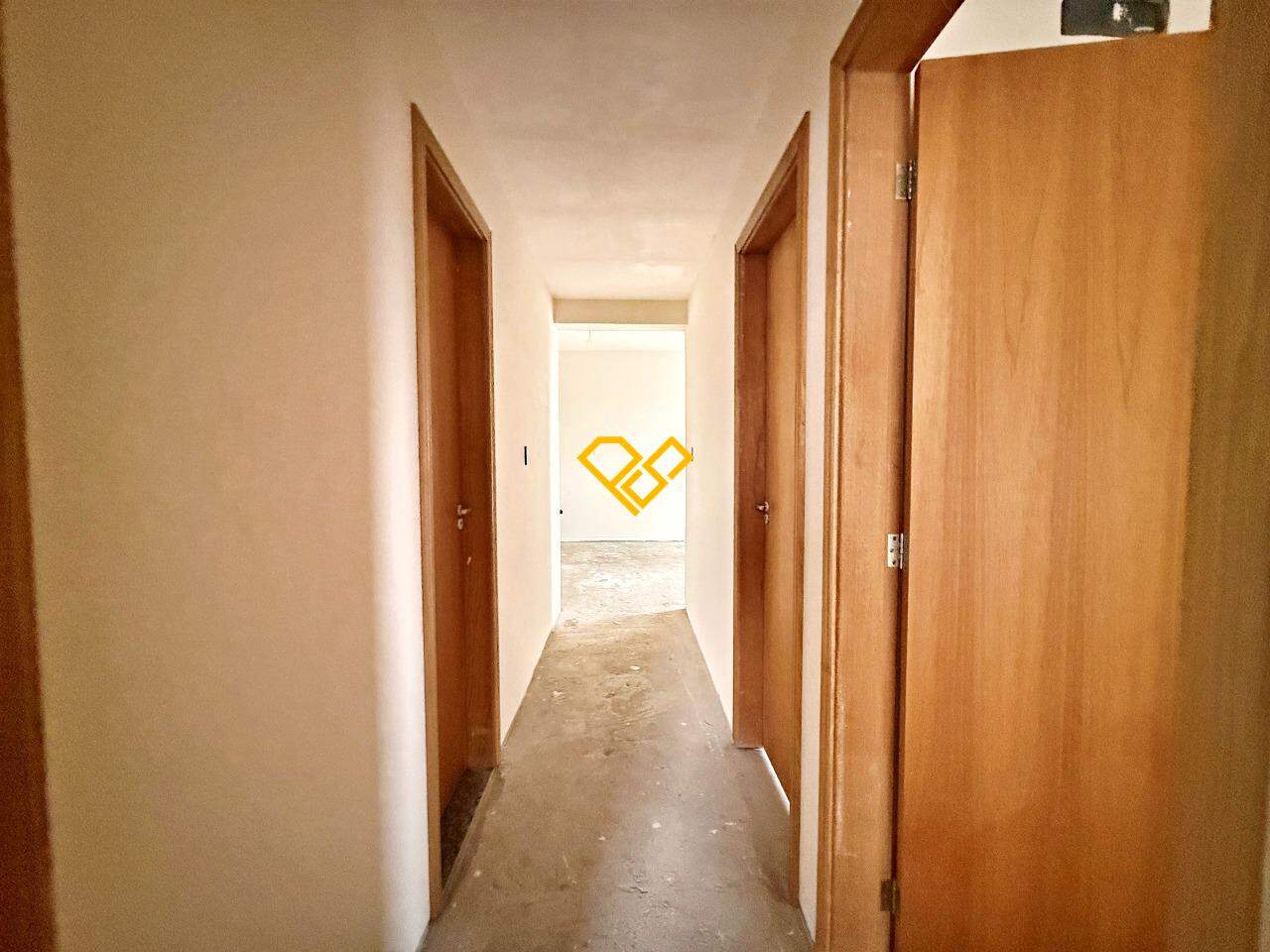 Apartamento à venda no Embaré: Hall íntimo