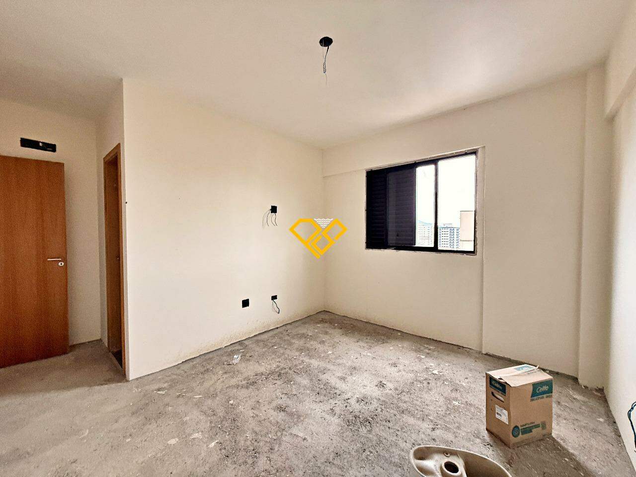 Apartamento à venda no Embaré: Dormitório 1 - suíte master
