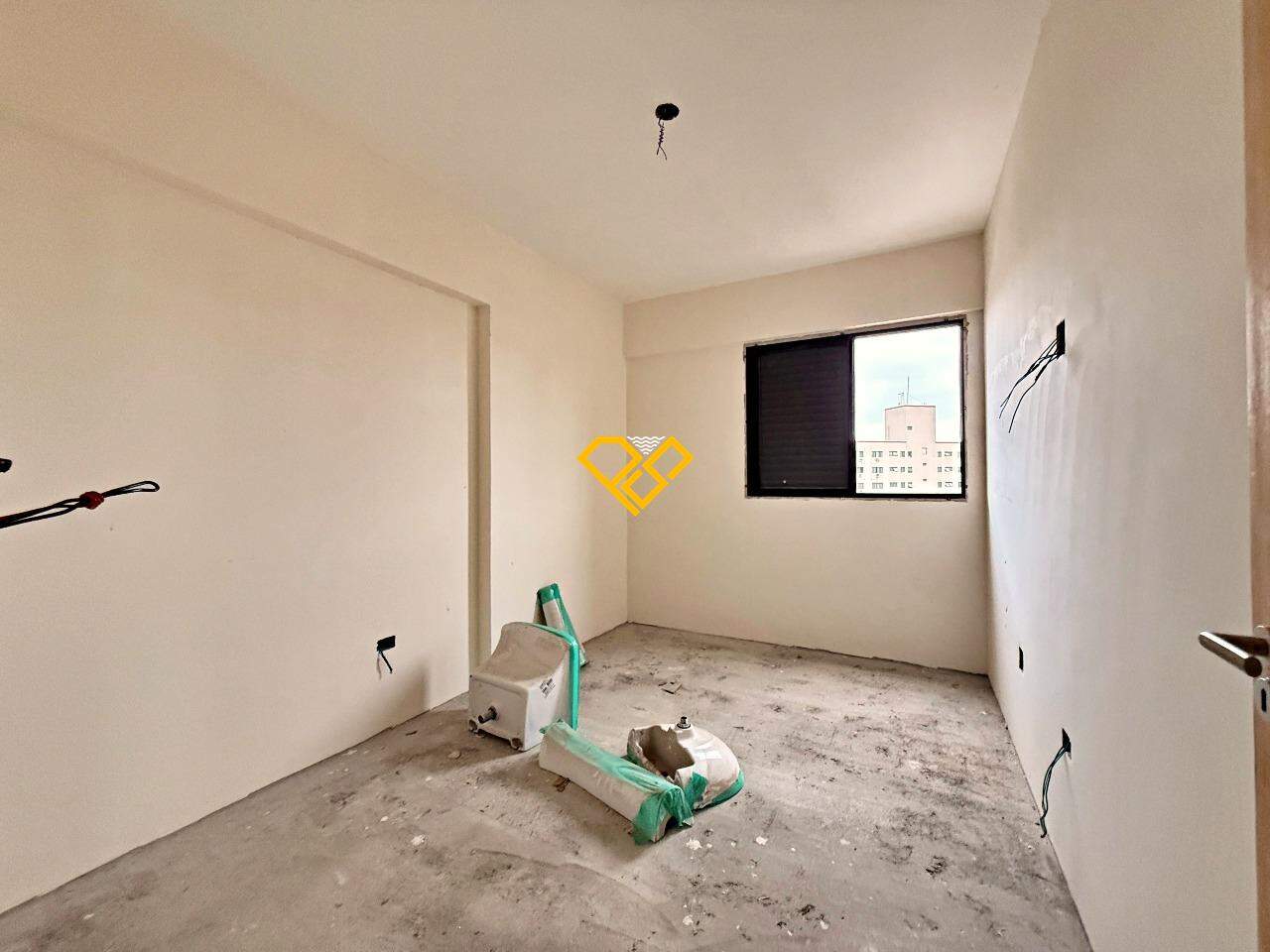 Apartamento à venda no Embaré: Dormitório 3