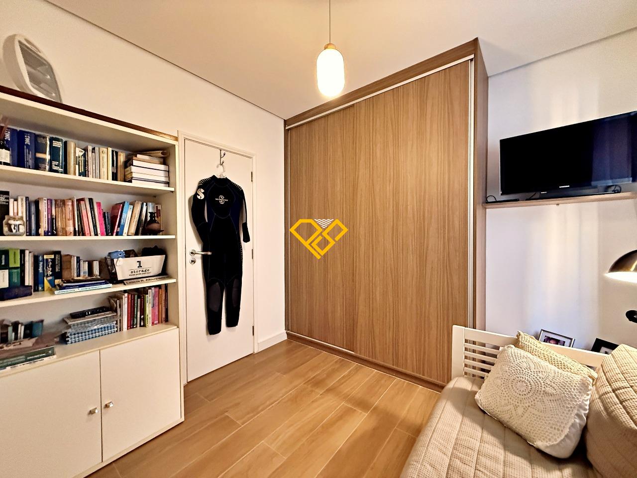 Apartamento à venda no Embaré: Dormitório 3