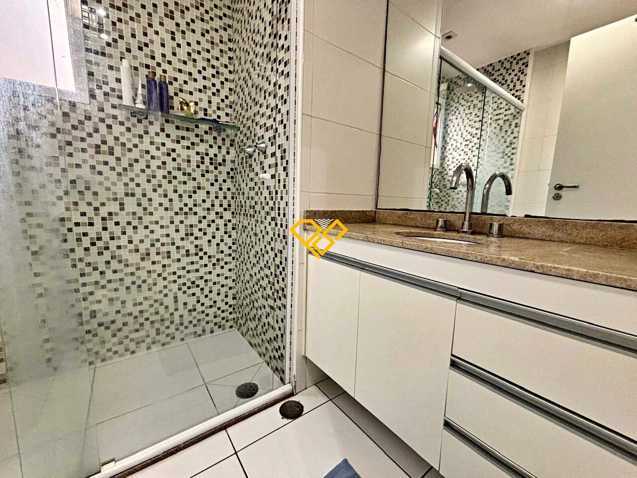 Apartamento à venda no Embaré: Wc suíte 3