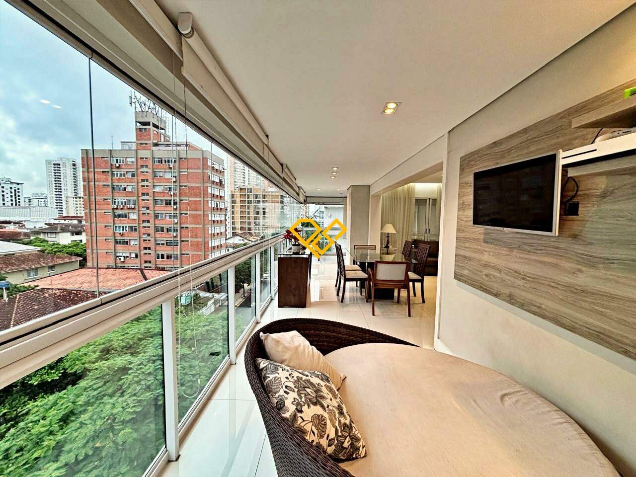 Apartamento à venda no Embaré: Varanda