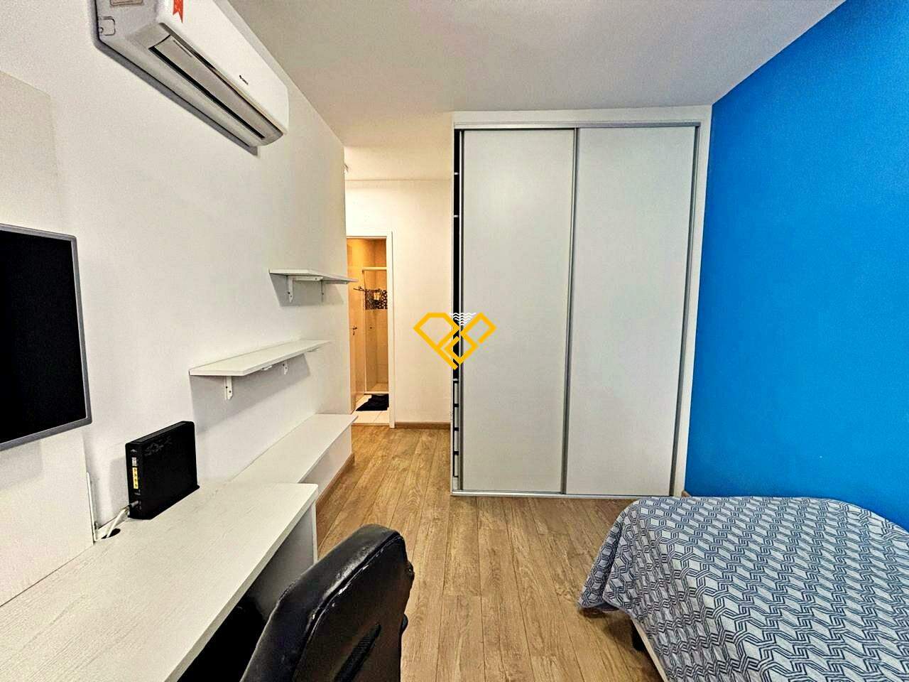 Apartamento à venda no Embaré: Suíte 2