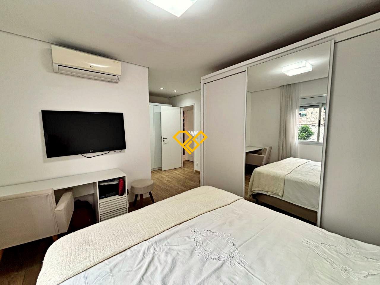 Apartamento à venda no Embaré: Suíte 3