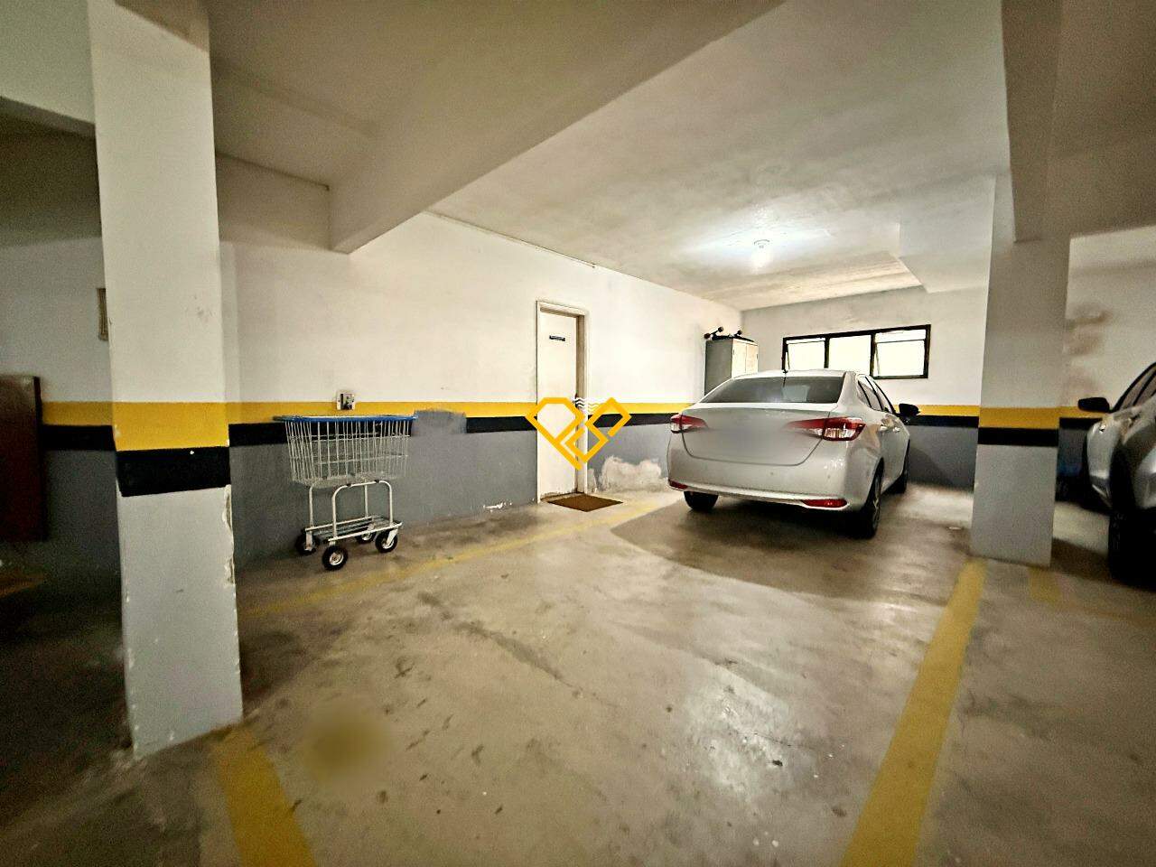 Apartamento à venda no Boqueirão: Garagem