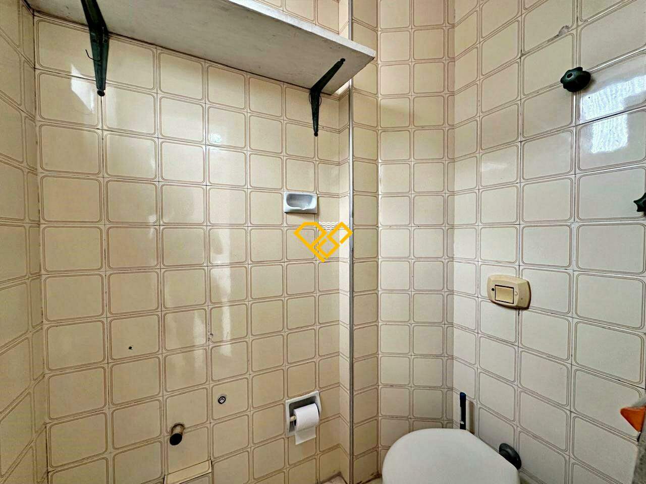 Apartamento à venda no Aparecida: Wc de serviço