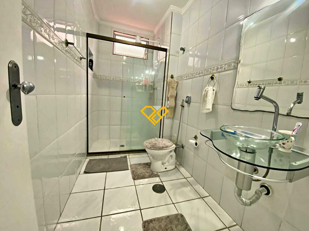 Apartamento à venda no Gonzaga: Wc da suíte