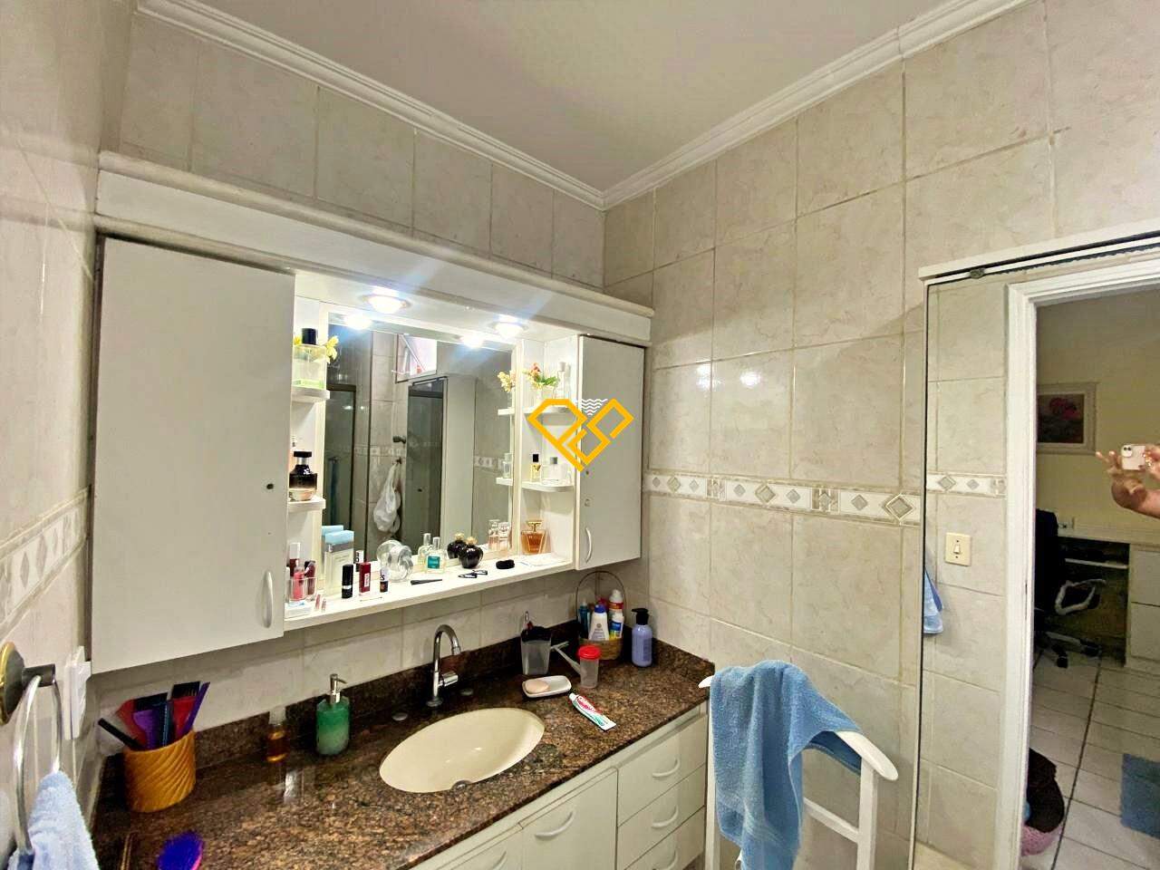 Apartamento à venda no Gonzaga: Wc social