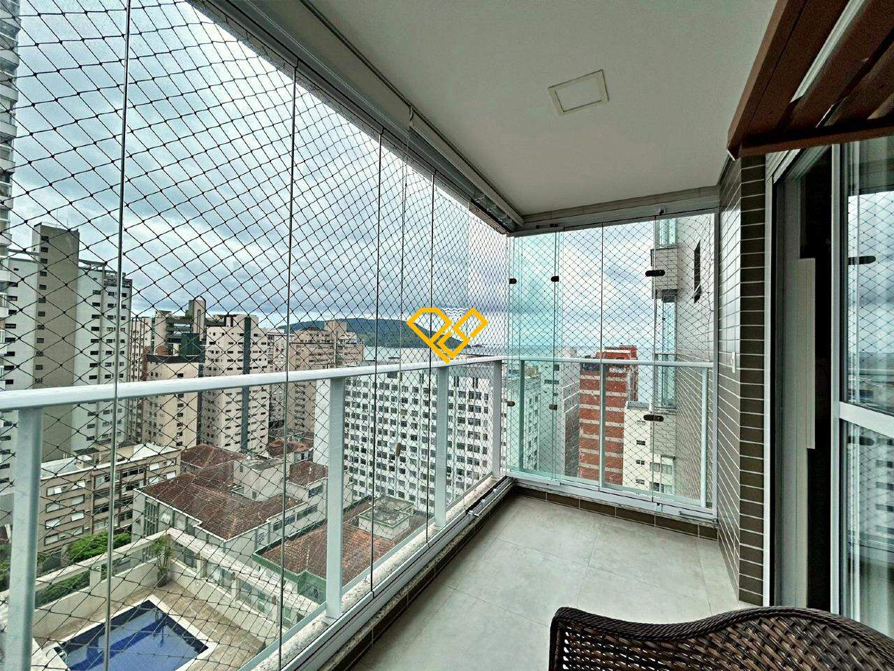 Apartamento para aluguel no Embaré: Varanda